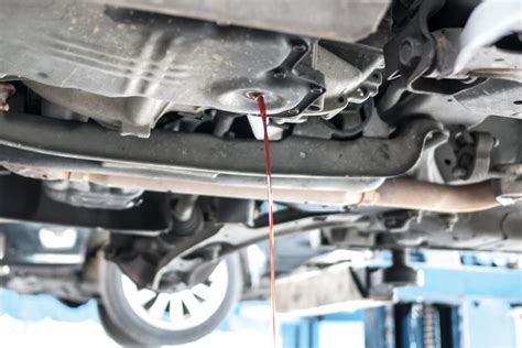 transmission fluid leak color|Transmission Fluid Leak: Causes, Signs, And Repair。